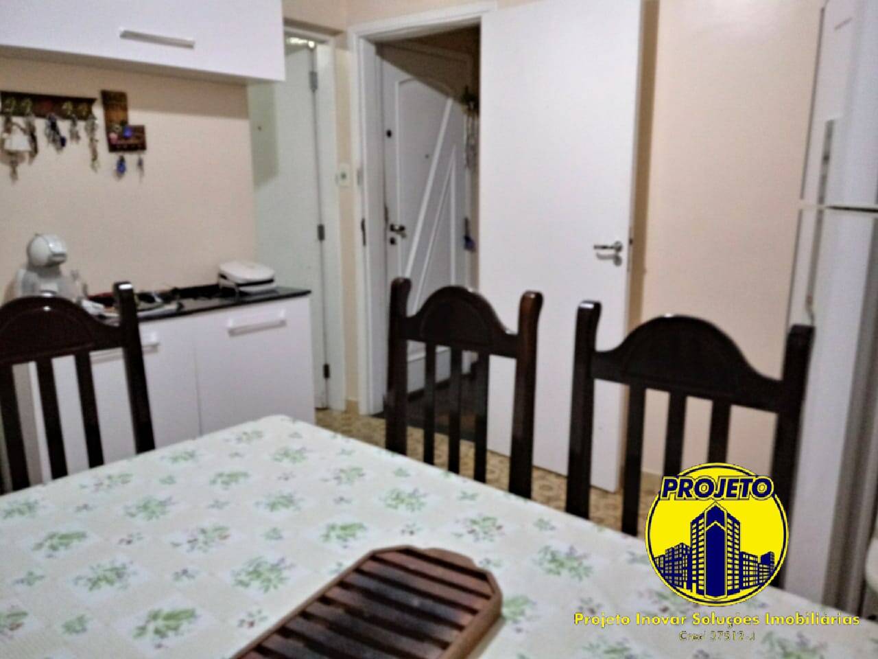 Apartamento à venda com 5 quartos, 200m² - Foto 13