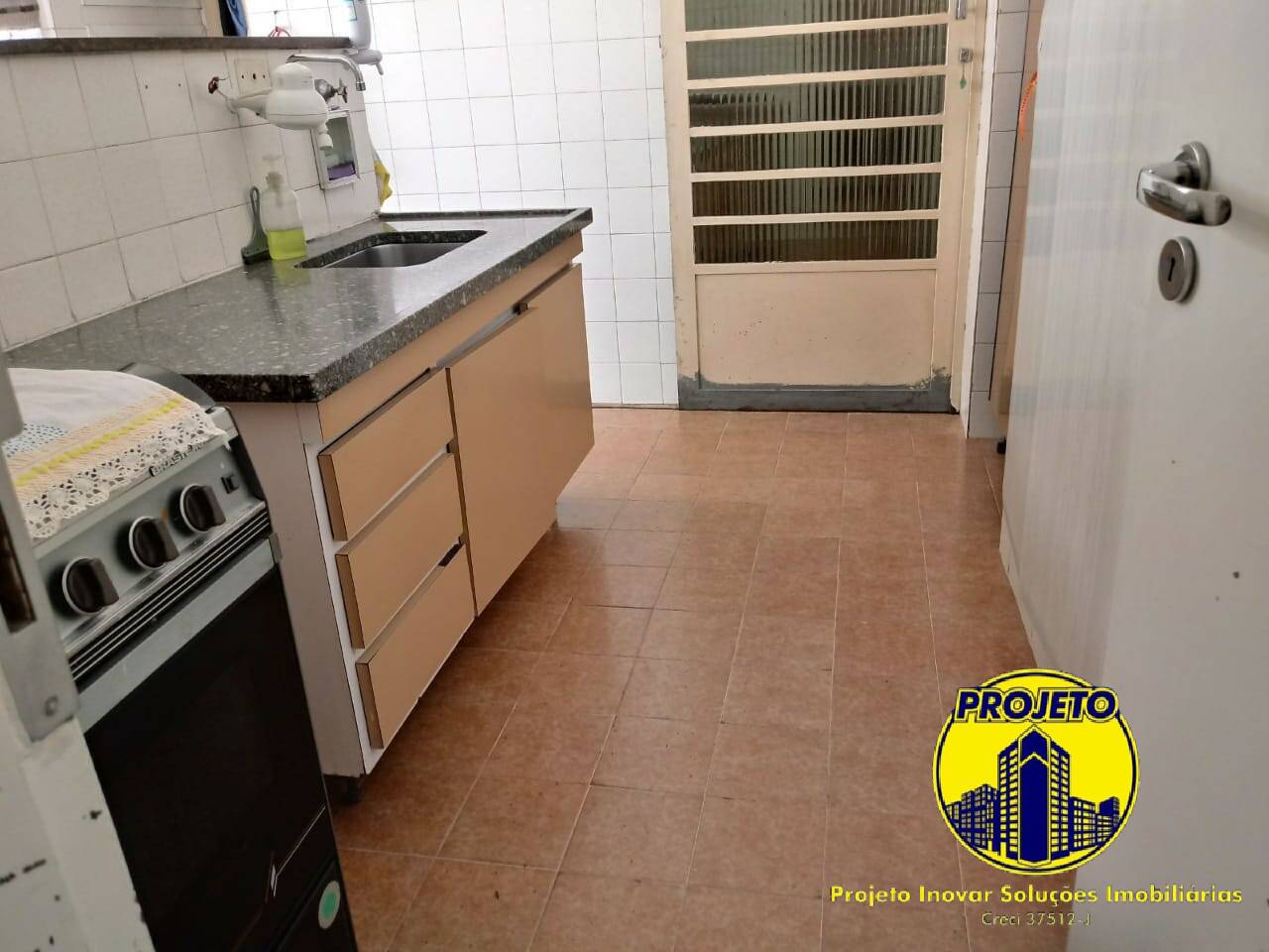 Apartamento à venda com 5 quartos, 200m² - Foto 15