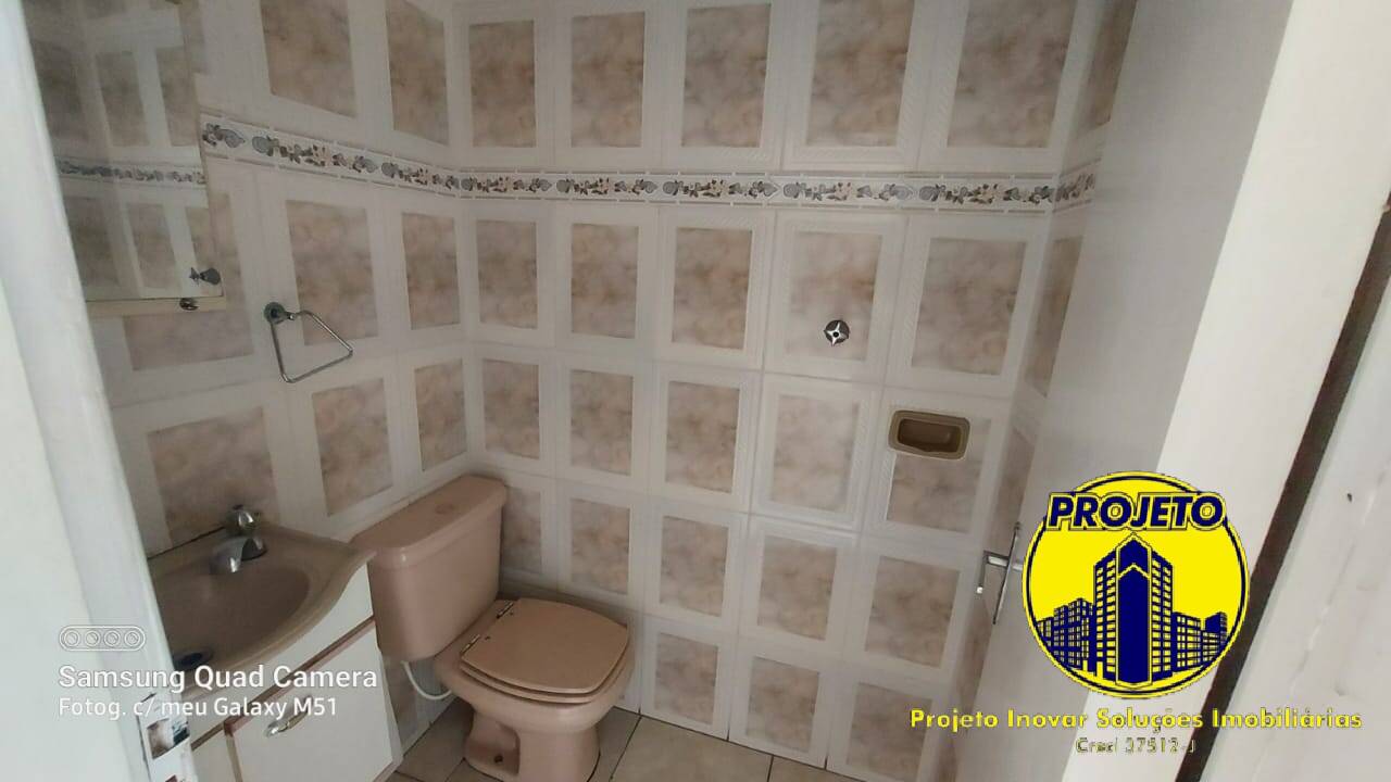 Sobrado para alugar com 3 quartos, 180m² - Foto 12