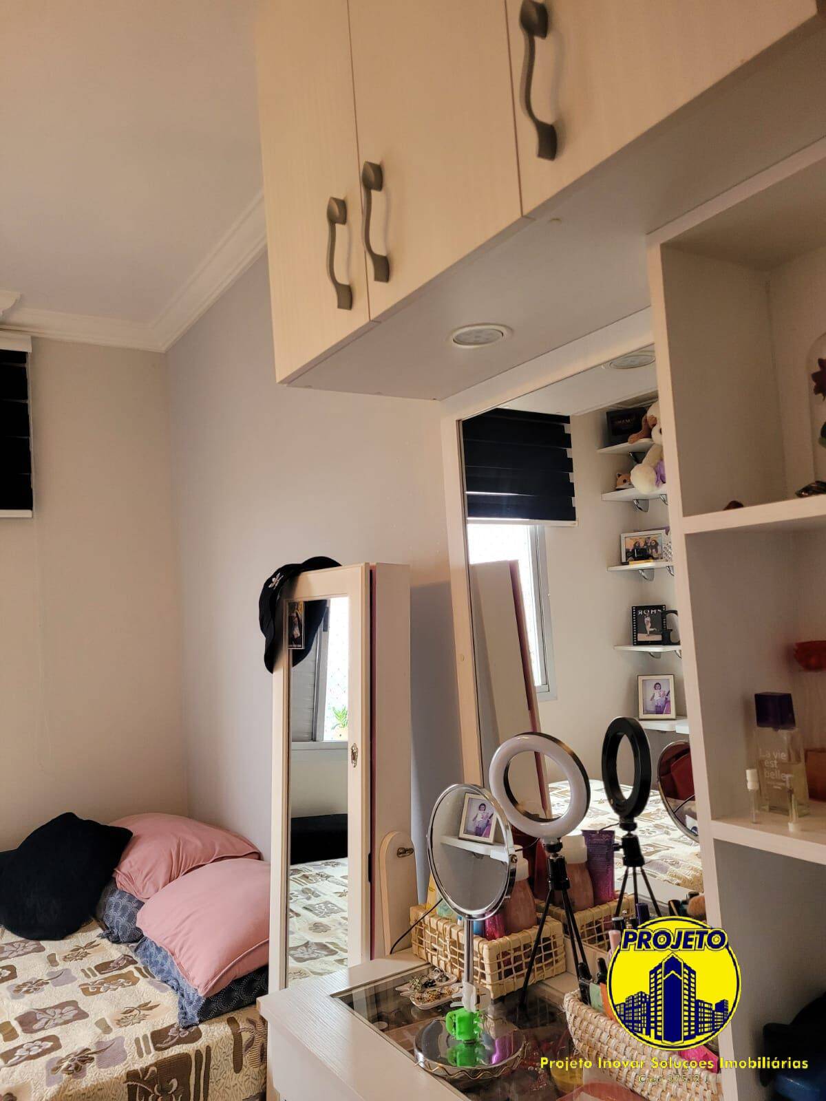 Apartamento à venda com 2 quartos, 77m² - Foto 11