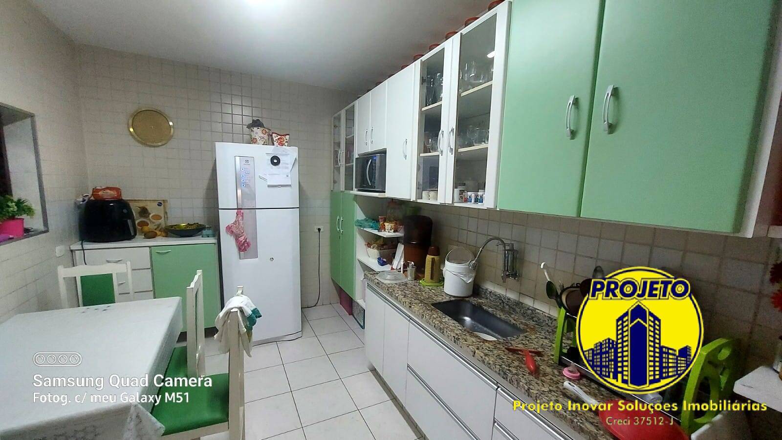 Apartamento à venda com 3 quartos, 73m² - Foto 8