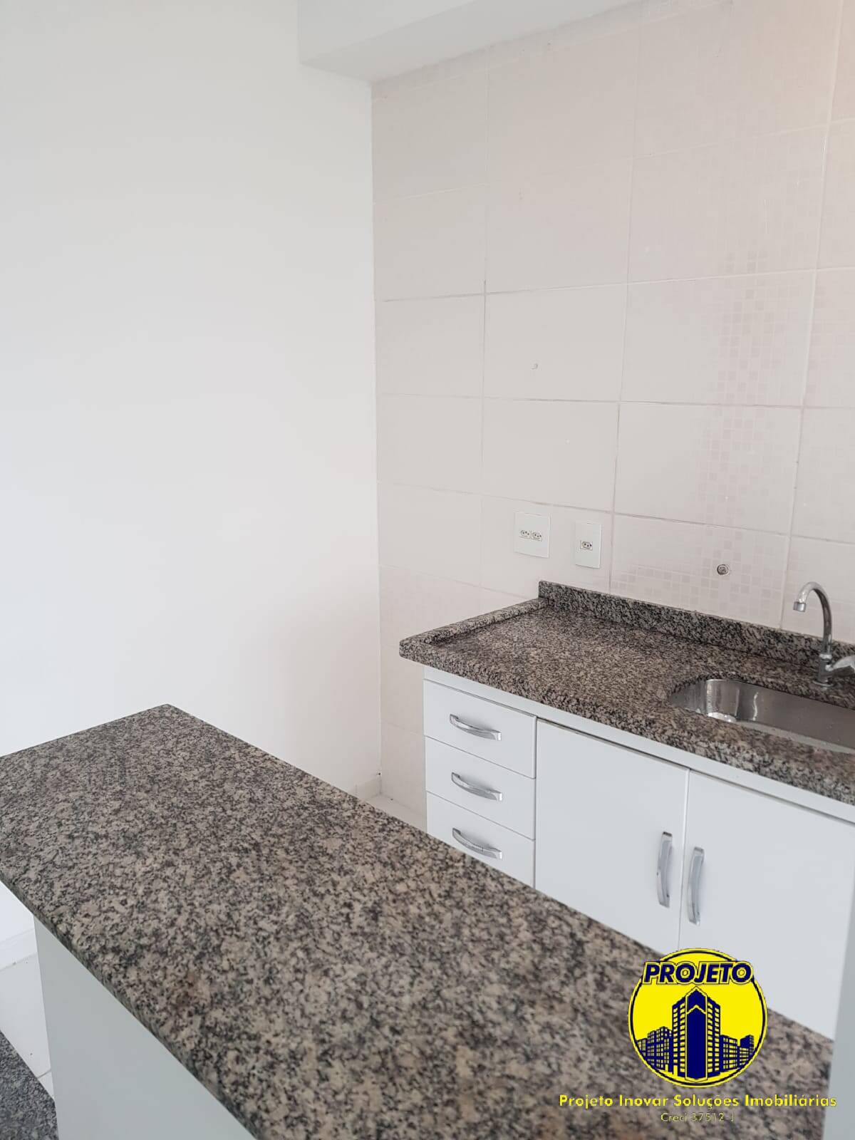 Apartamento para alugar com 2 quartos, 50m² - Foto 13