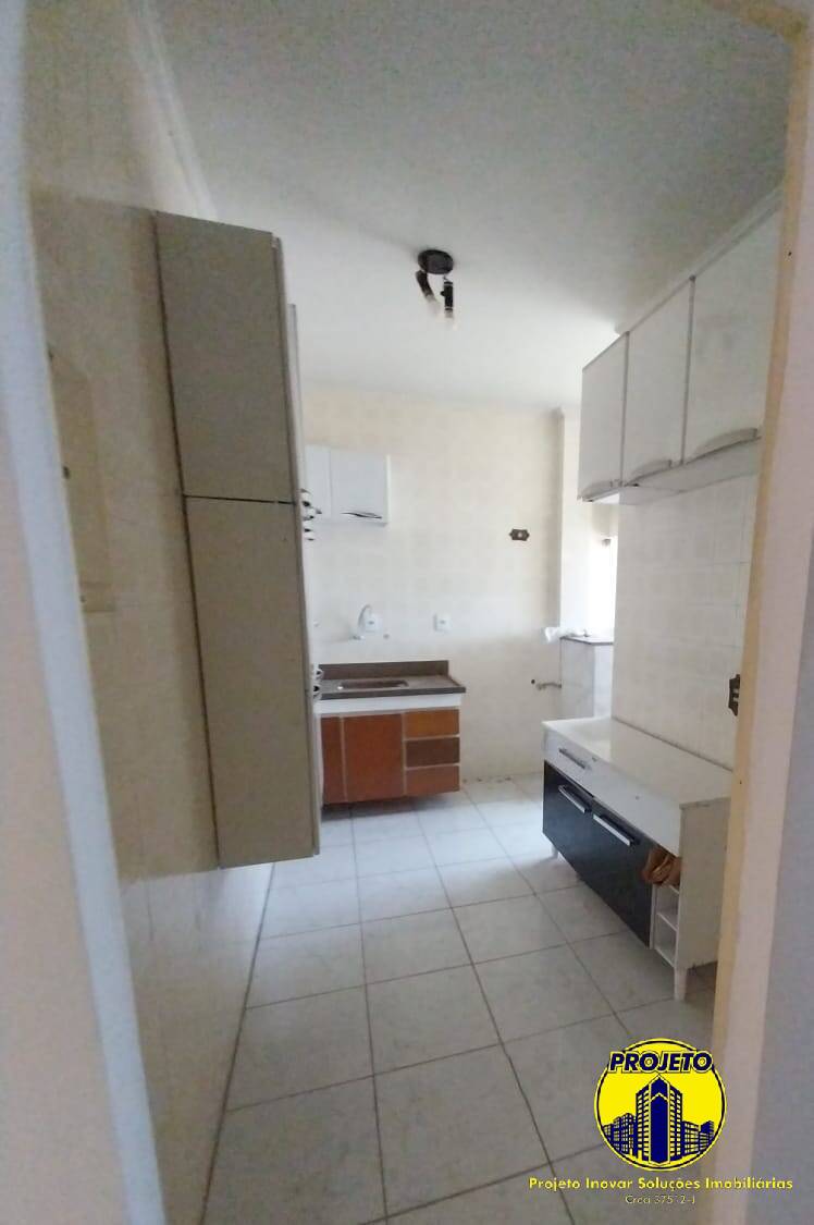 Apartamento à venda com 2 quartos, 58m² - Foto 12