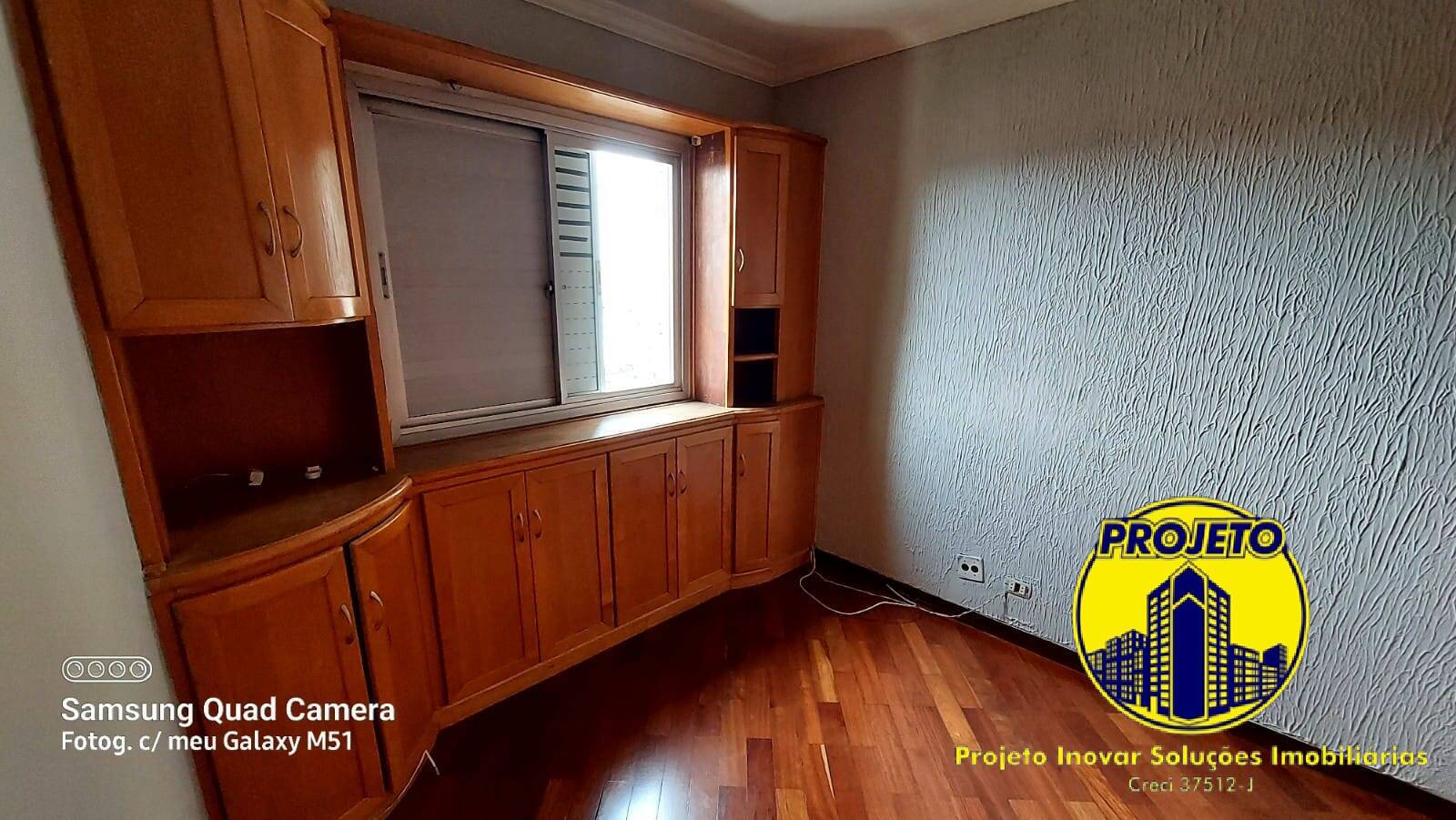 Apartamento à venda com 2 quartos, 60m² - Foto 5