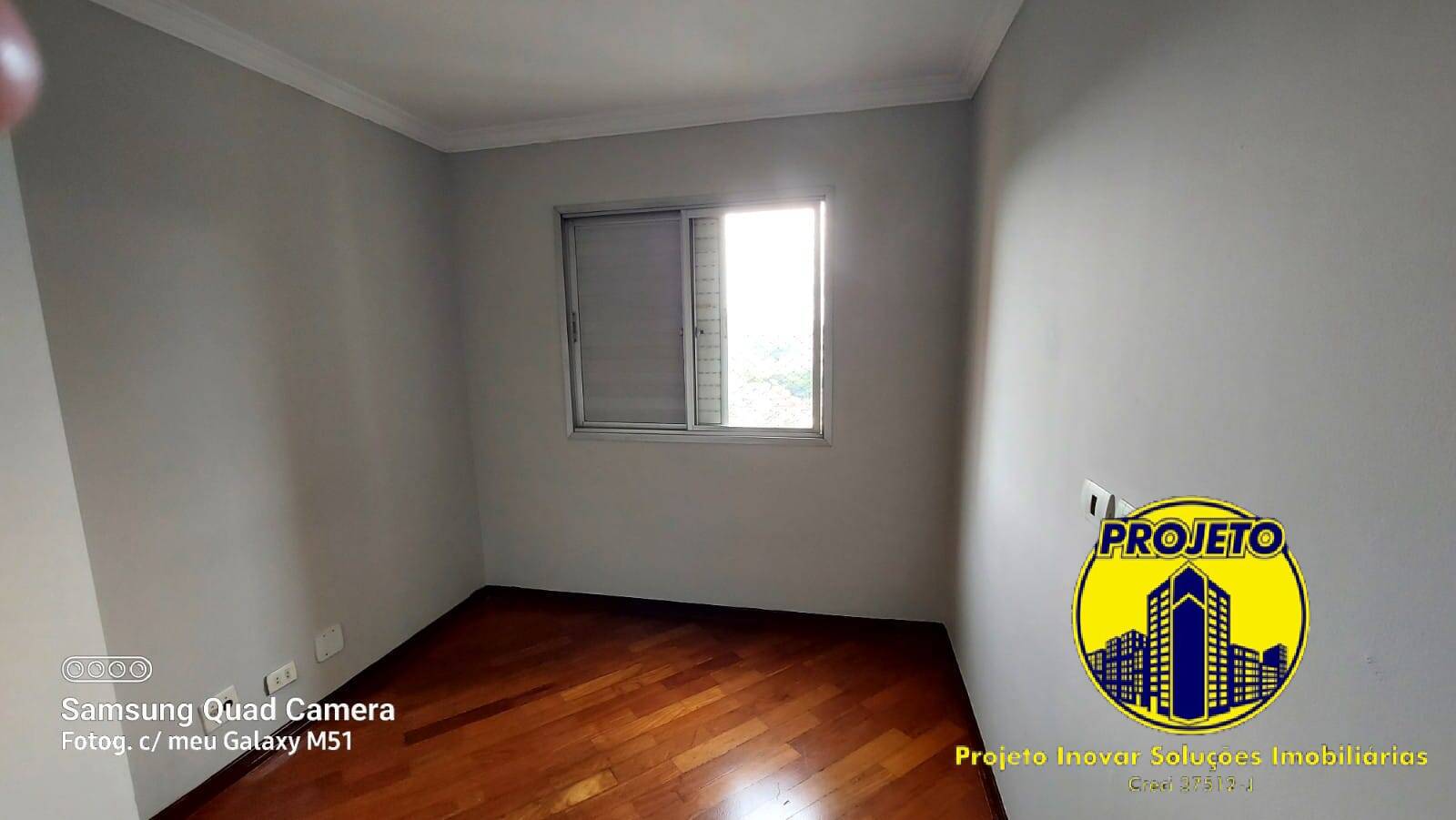 Apartamento à venda com 2 quartos, 60m² - Foto 7