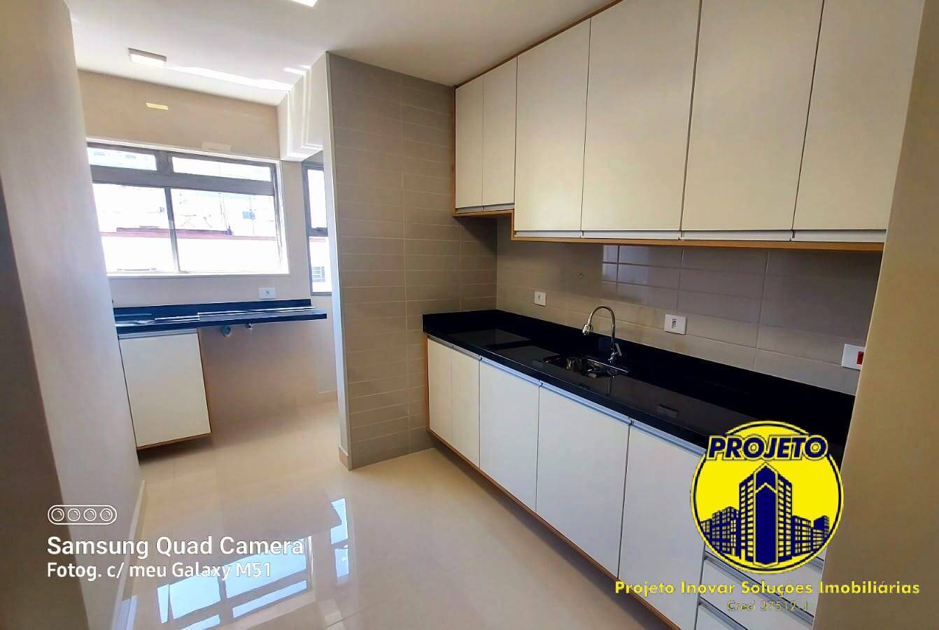 Apartamento à venda com 2 quartos, 70m² - Foto 13