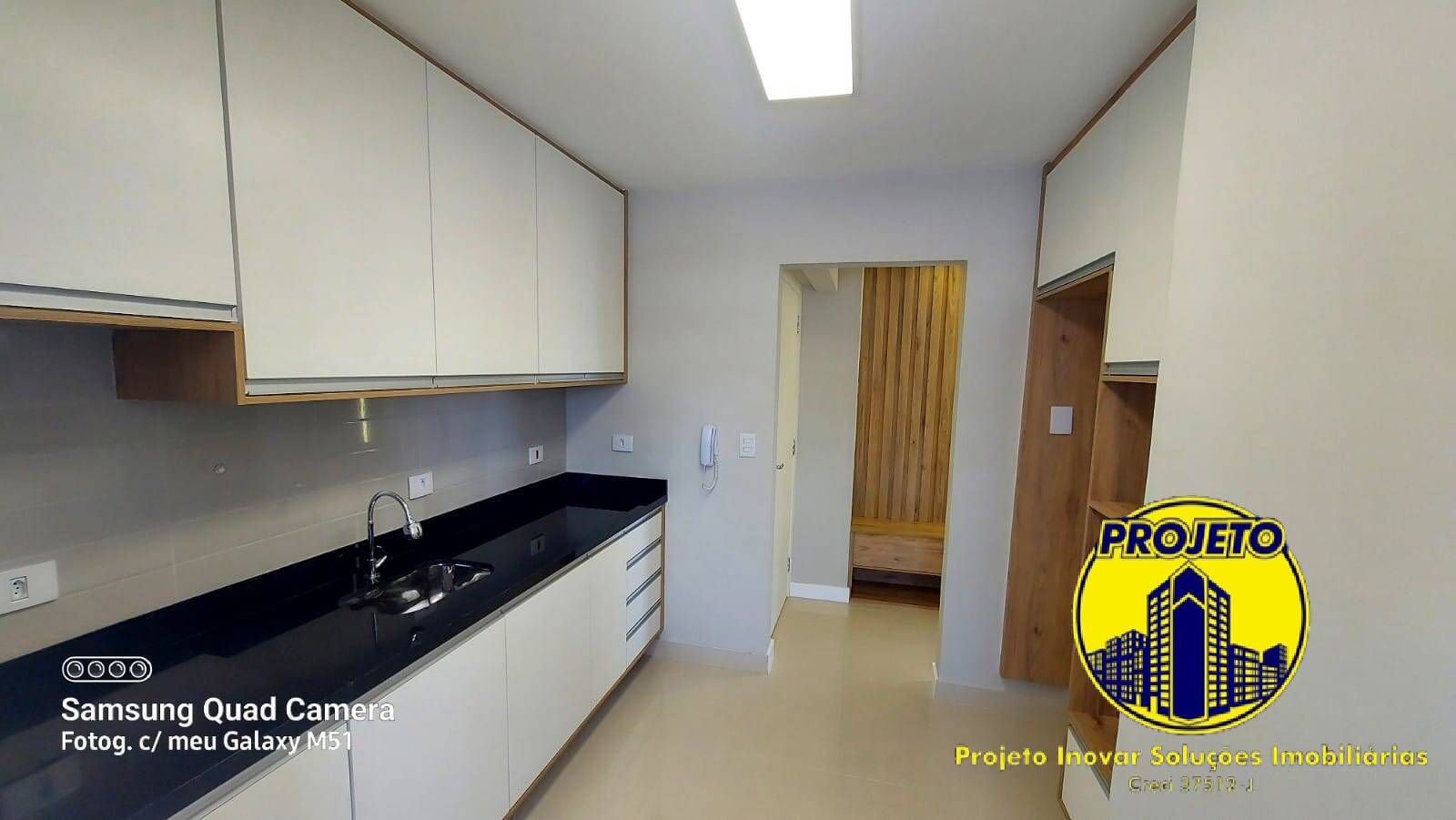 Apartamento à venda com 2 quartos, 70m² - Foto 10