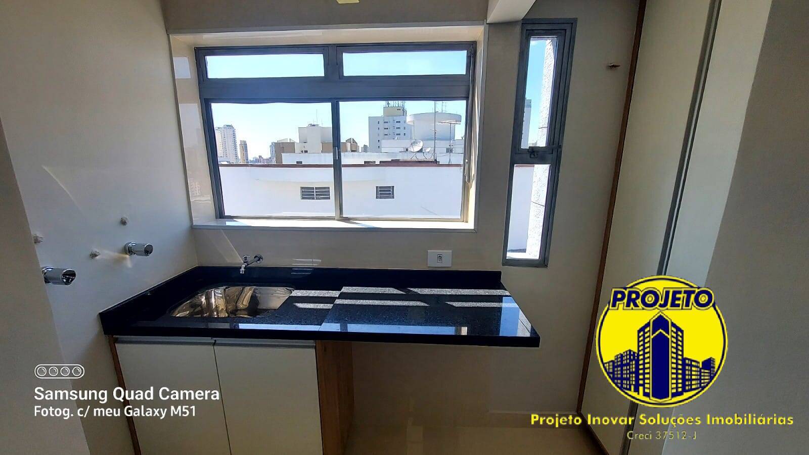 Apartamento à venda com 2 quartos, 70m² - Foto 14