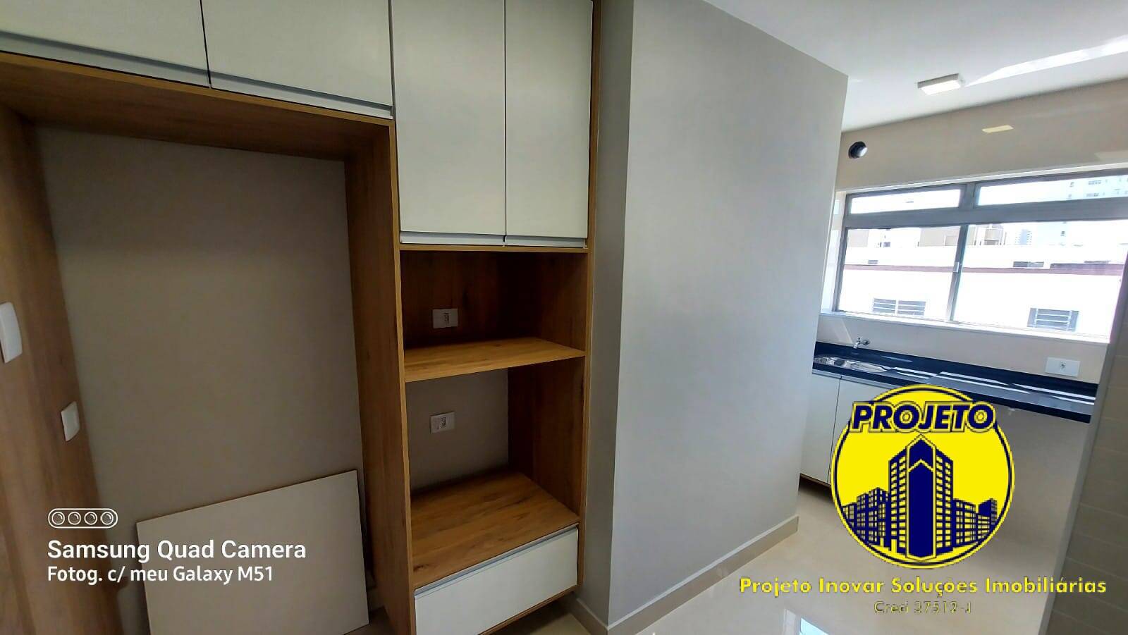 Apartamento à venda com 2 quartos, 70m² - Foto 12