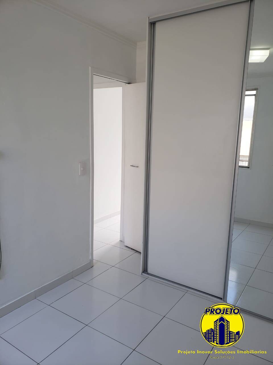 Apartamento à venda com 2 quartos, 48m² - Foto 20