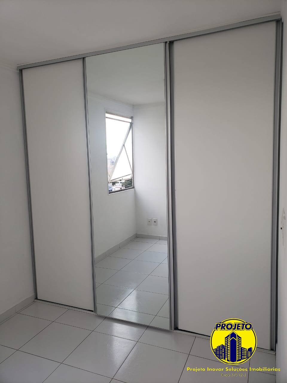 Apartamento à venda com 2 quartos, 48m² - Foto 21