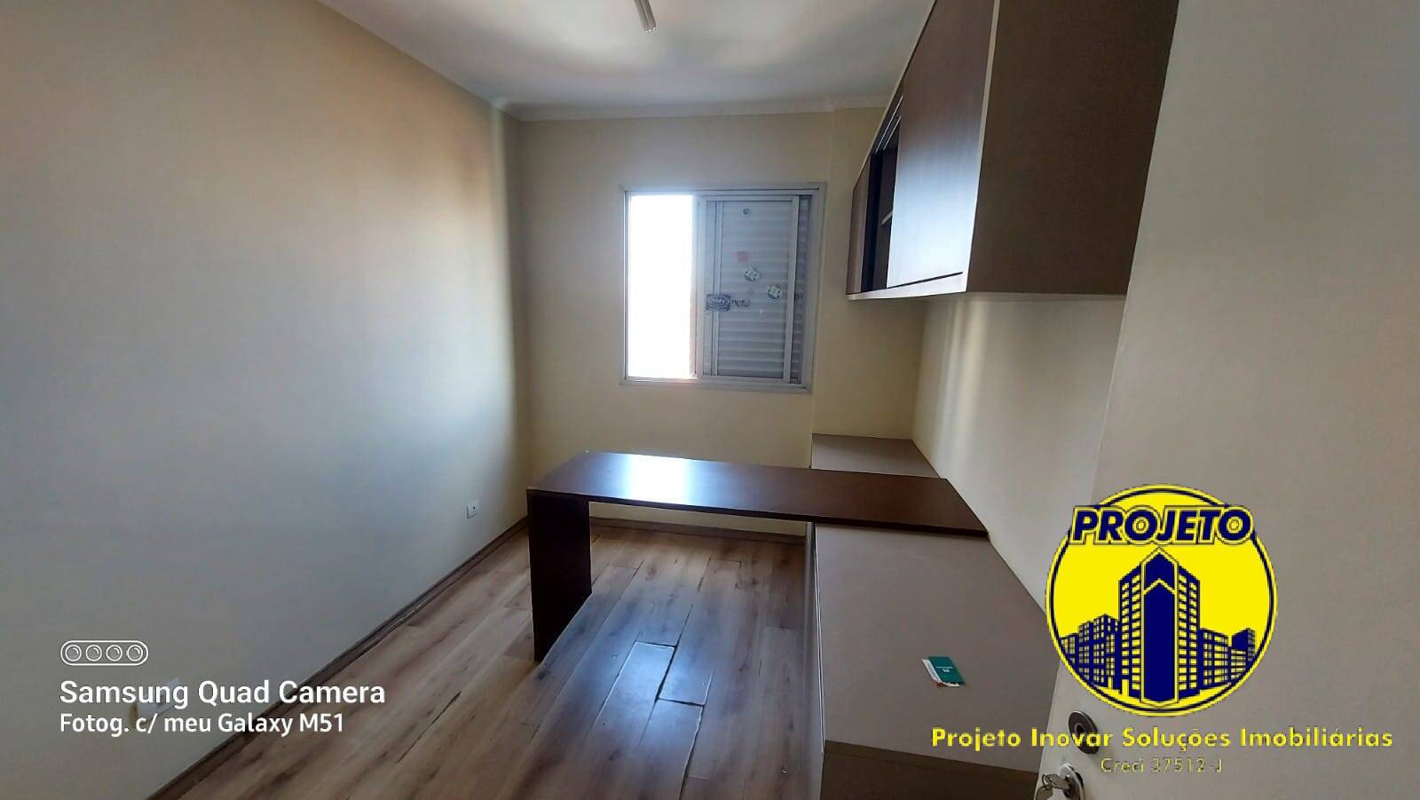 Apartamento à venda com 3 quartos, 76m² - Foto 11