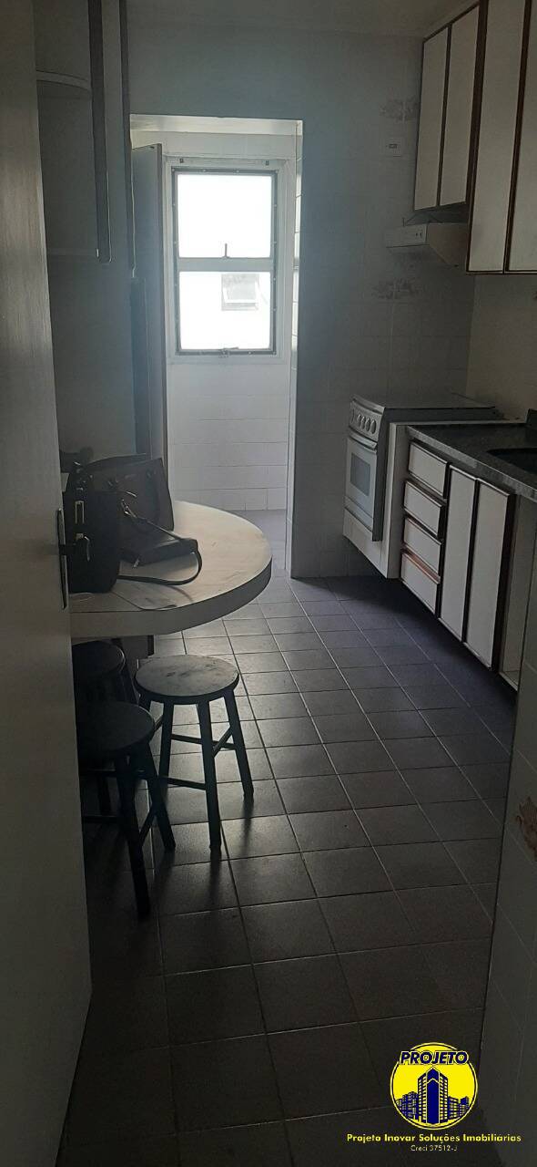 Apartamento à venda com 3 quartos, 65m² - Foto 8