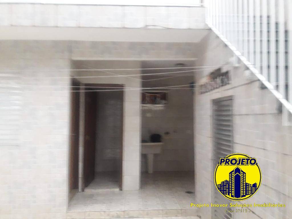 Casa à venda com 3 quartos, 211m² - Foto 22