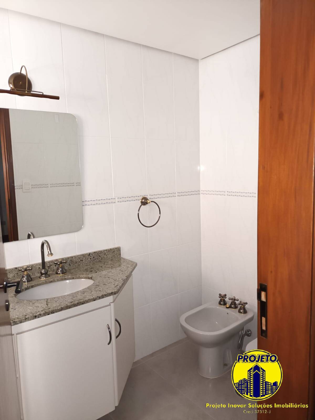 Apartamento à venda com 3 quartos, 114m² - Foto 18