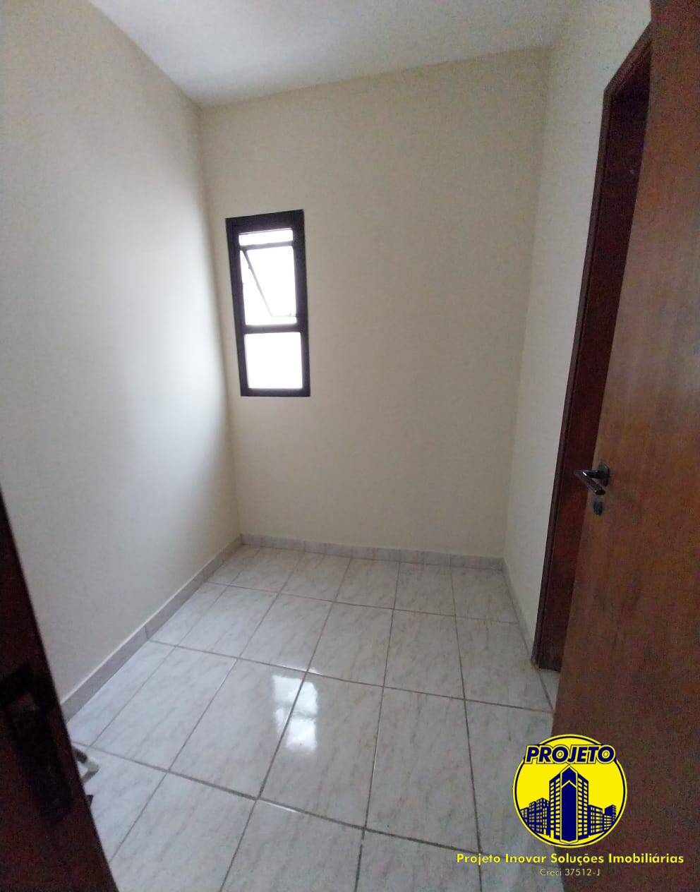 Apartamento à venda com 3 quartos, 123m² - Foto 32