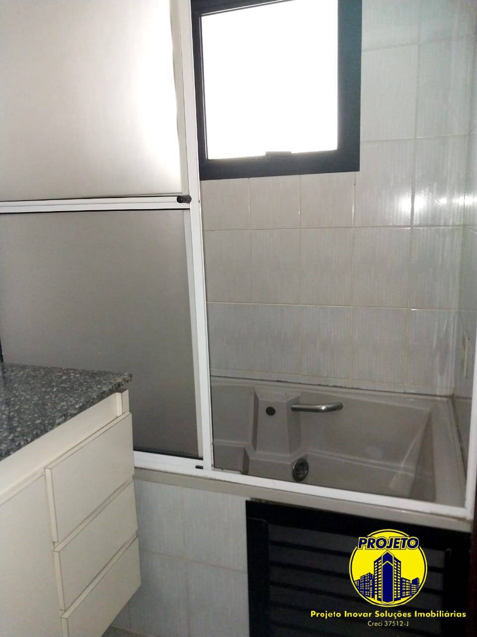 Apartamento à venda com 3 quartos, 123m² - Foto 25