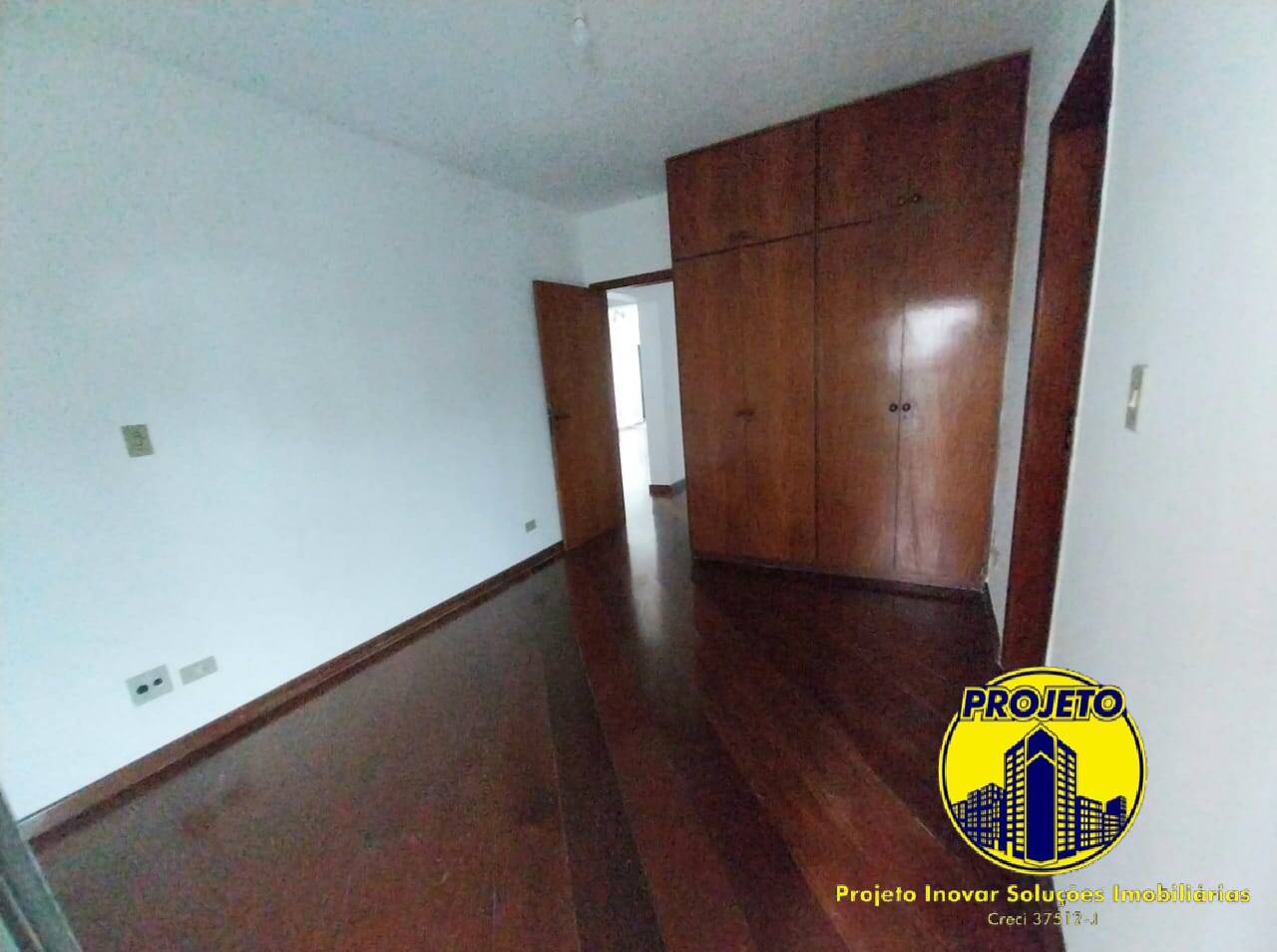 Apartamento à venda com 3 quartos, 123m² - Foto 15