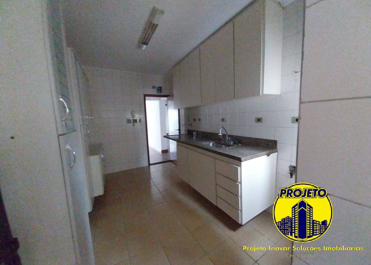 Apartamento à venda com 3 quartos, 123m² - Foto 20