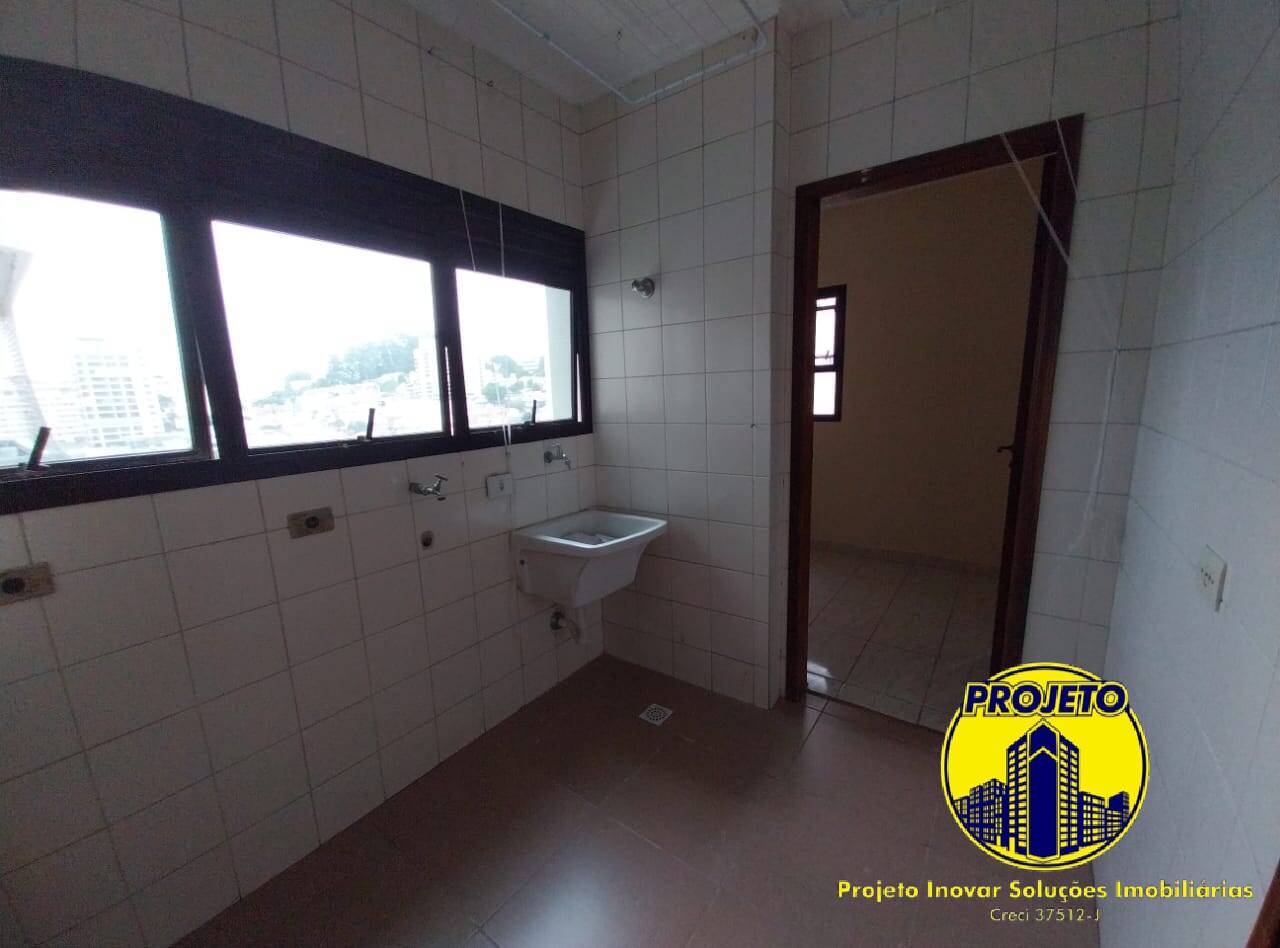 Apartamento à venda com 3 quartos, 123m² - Foto 30