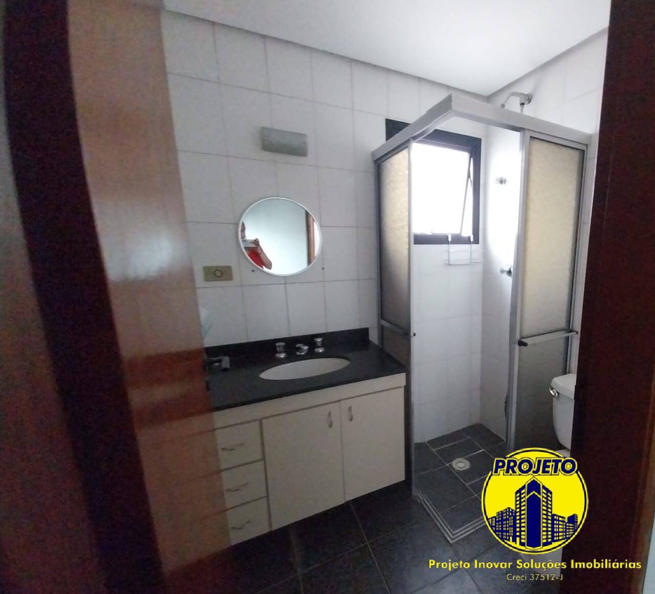 Apartamento à venda com 3 quartos, 123m² - Foto 29