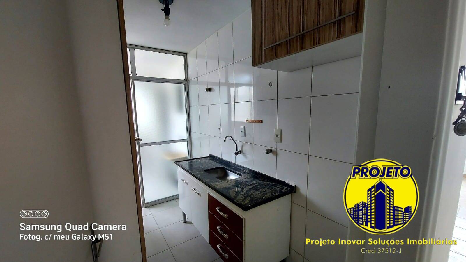 Apartamento para alugar com 3 quartos, 70m² - Foto 9