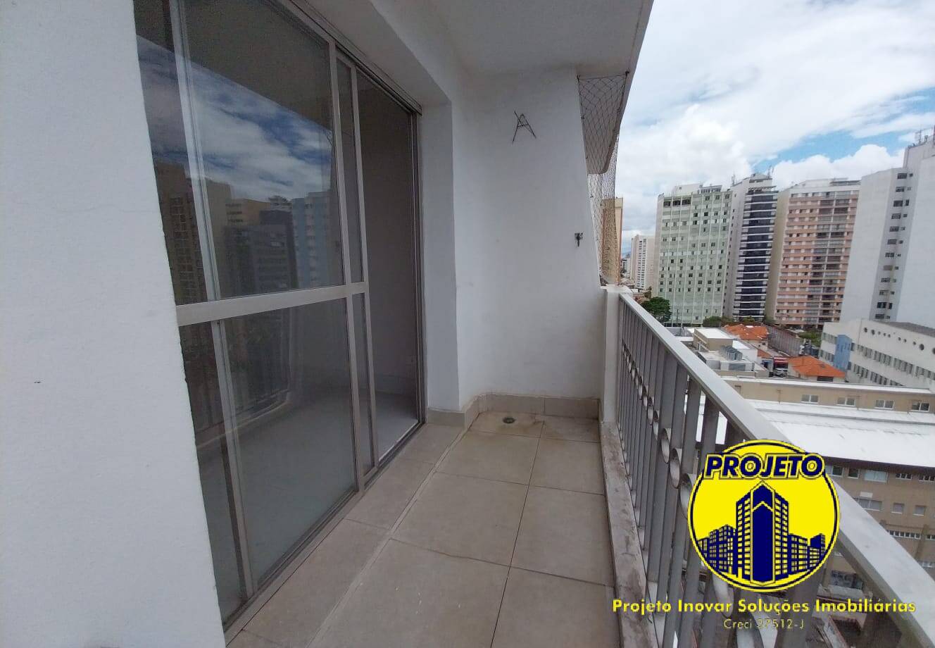 Apartamento à venda com 3 quartos, 92m² - Foto 3