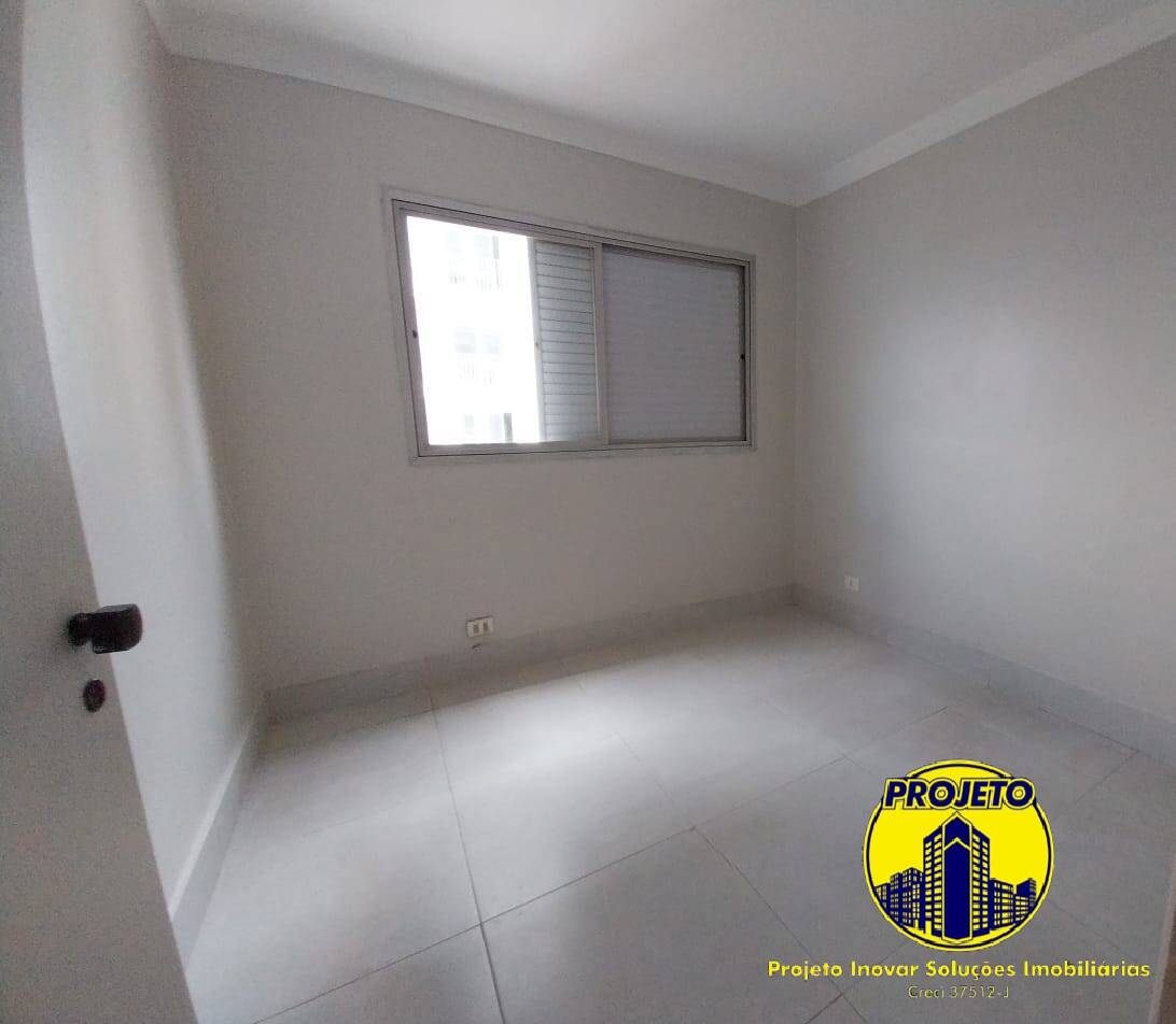 Apartamento à venda com 3 quartos, 92m² - Foto 13