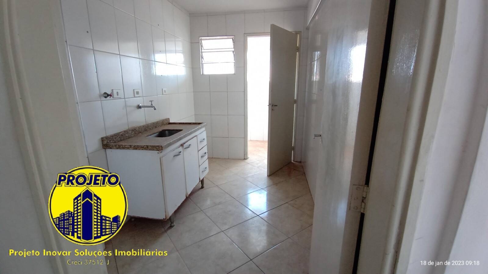 Apartamento para alugar com 2 quartos, 55m² - Foto 3