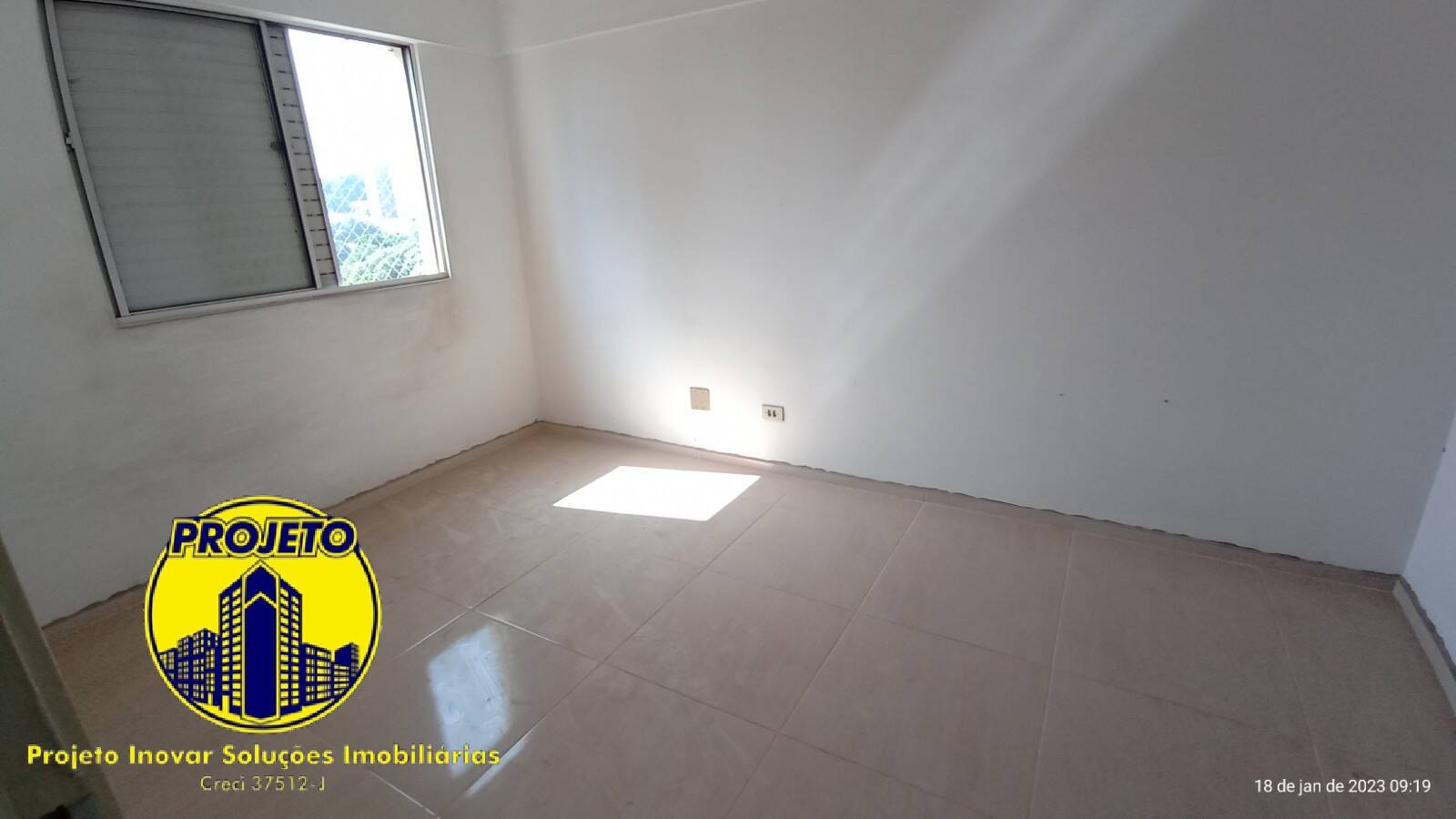 Apartamento para alugar com 2 quartos, 55m² - Foto 8