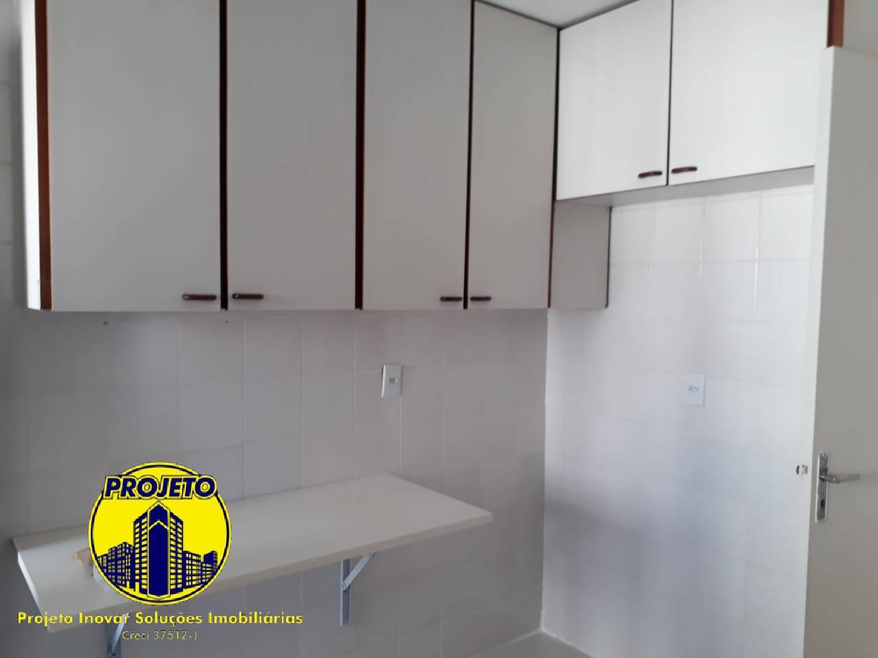 Apartamento à venda com 2 quartos, 70m² - Foto 10