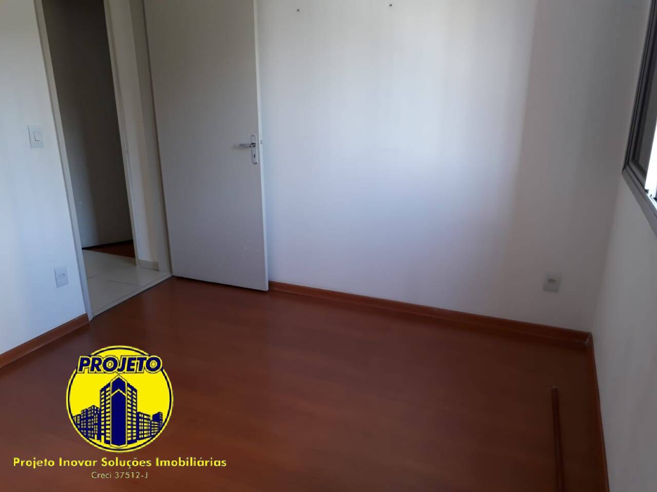 Apartamento à venda com 2 quartos, 70m² - Foto 7