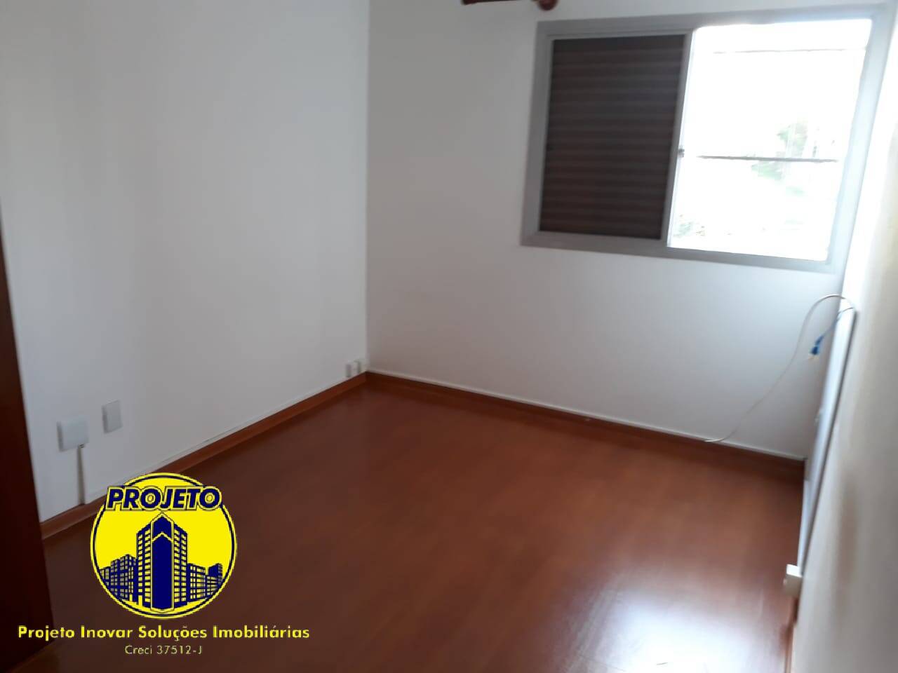 Apartamento à venda com 2 quartos, 70m² - Foto 8