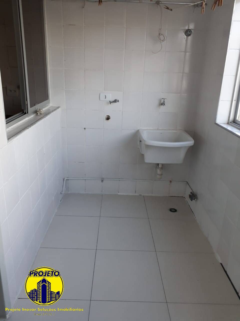 Apartamento à venda com 2 quartos, 70m² - Foto 11