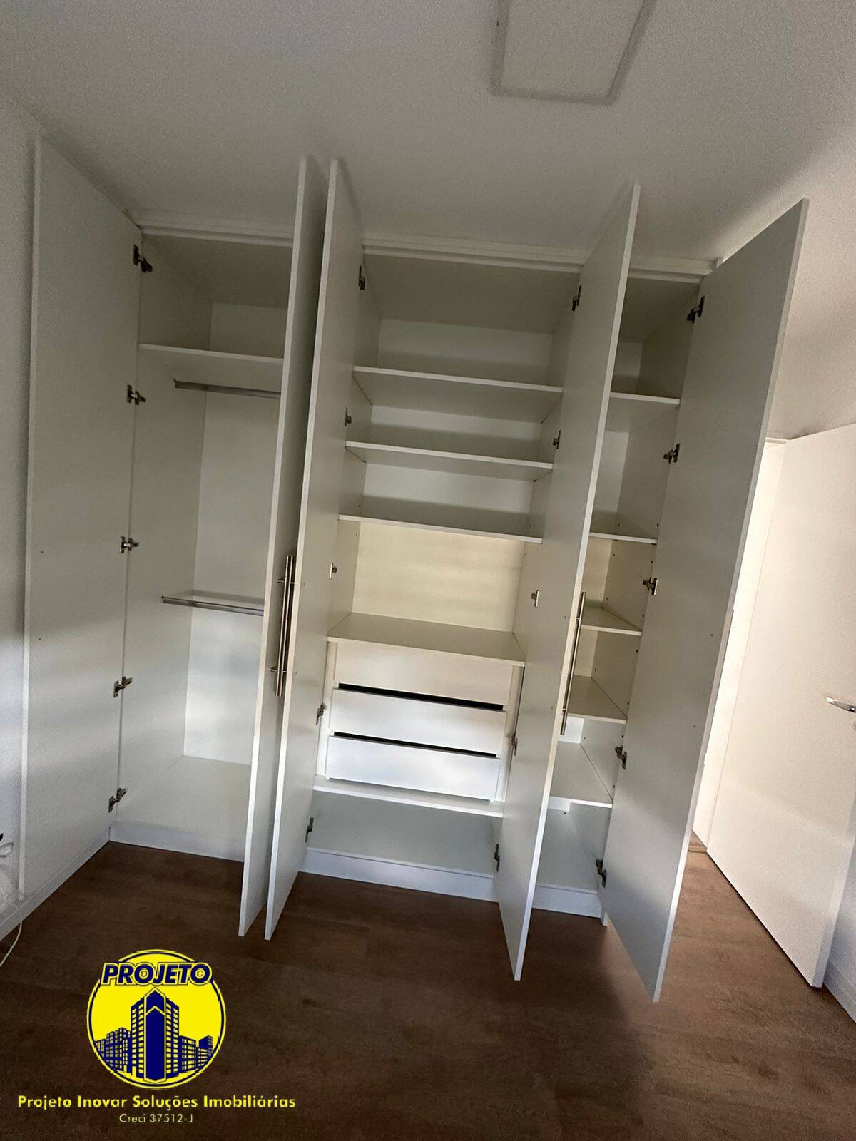 Apartamento para alugar com 3 quartos, 90m² - Foto 6