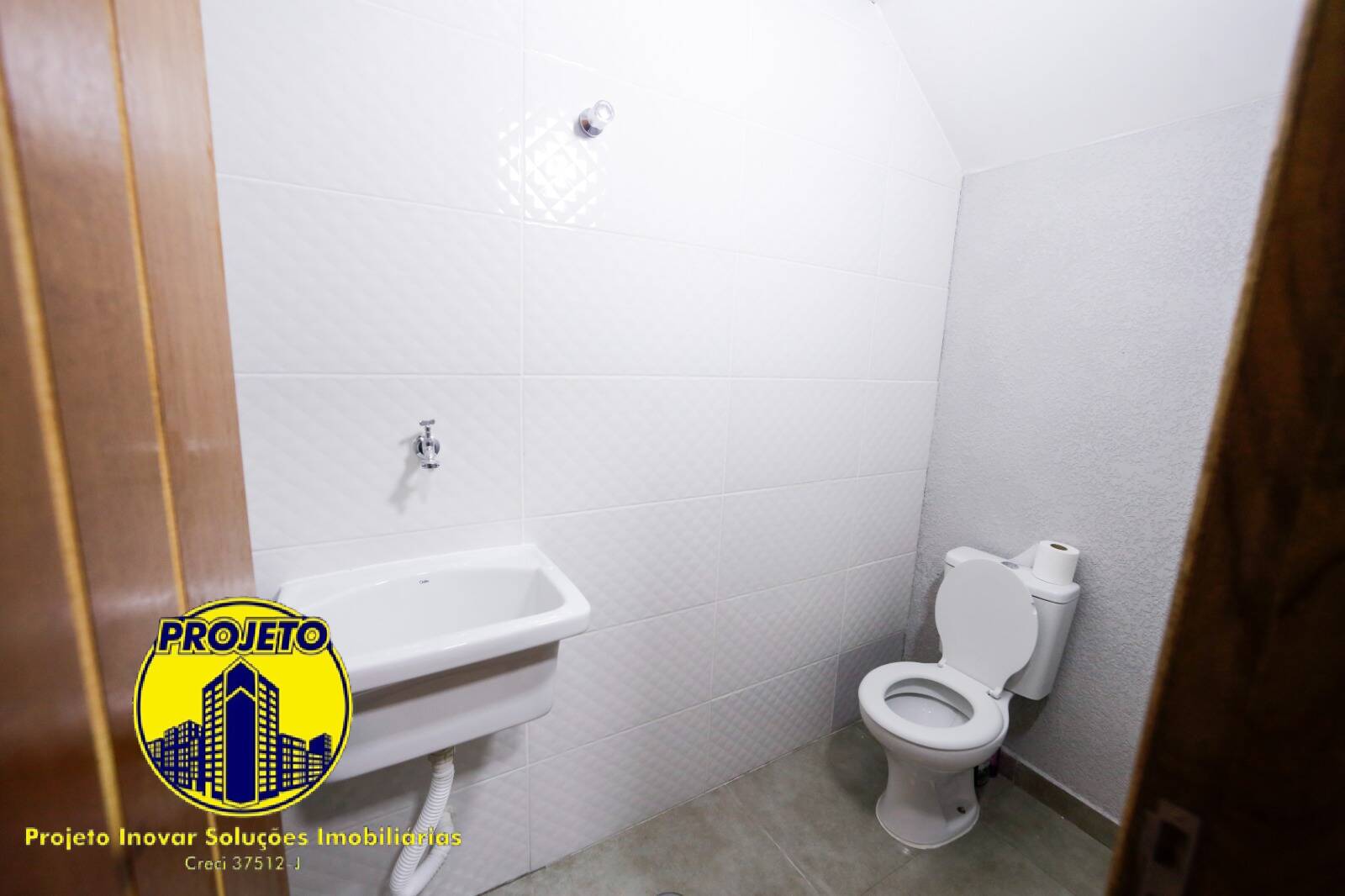 Apartamento à venda com 2 quartos, 42m² - Foto 18