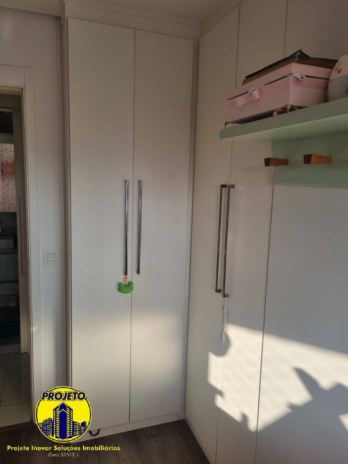 Apartamento à venda com 2 quartos, 68m² - Foto 27