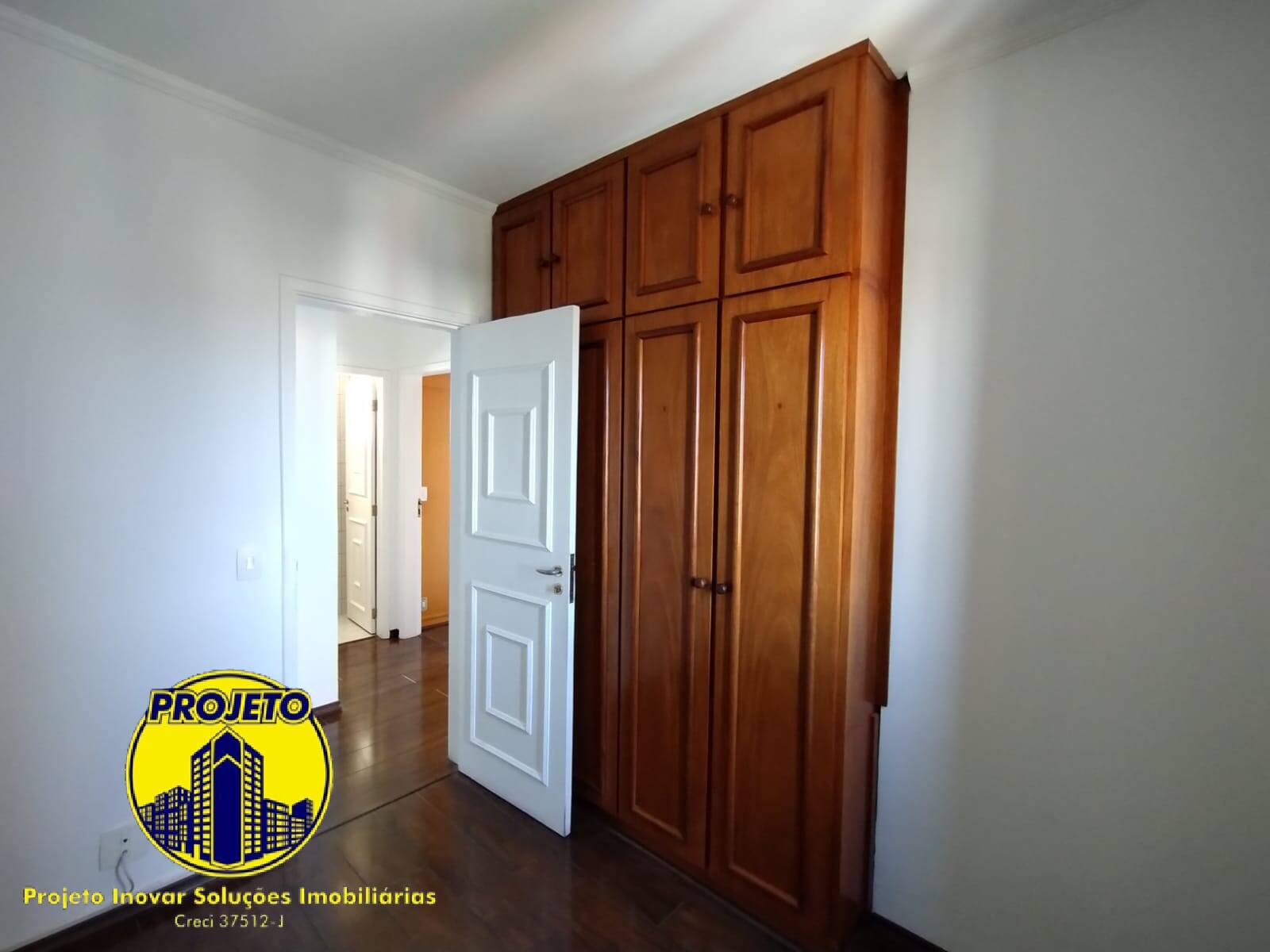 Apartamento à venda com 3 quartos, 105m² - Foto 14