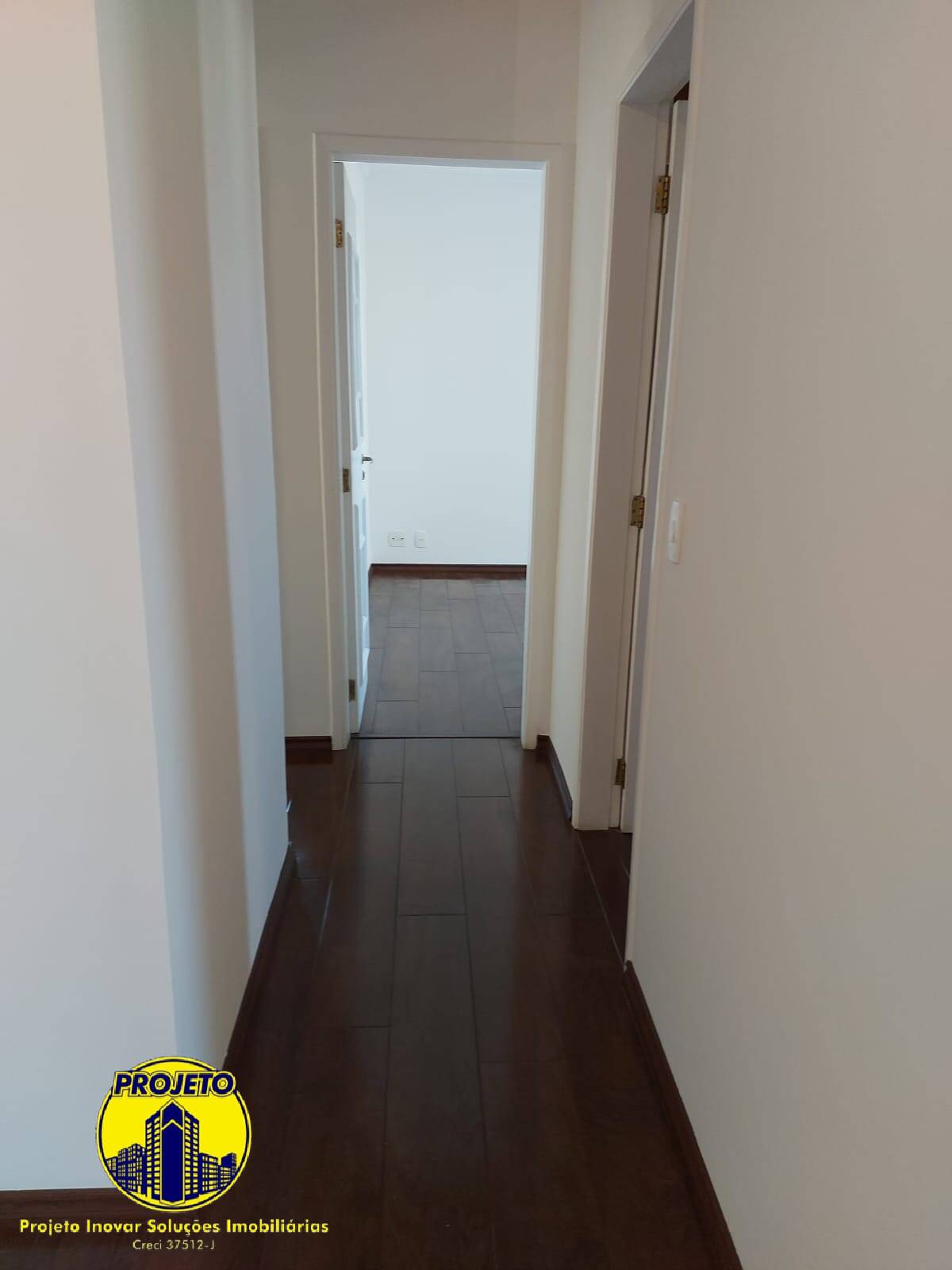 Apartamento à venda com 3 quartos, 105m² - Foto 13