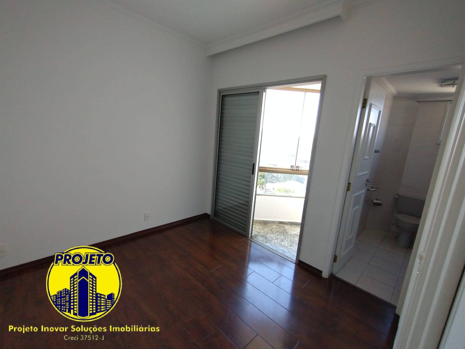 Apartamento à venda com 3 quartos, 105m² - Foto 20