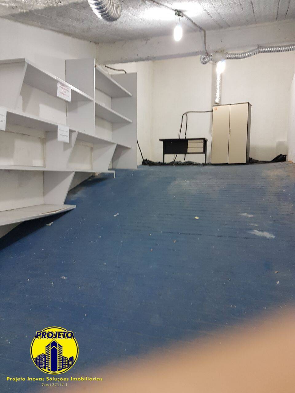 Prédio Inteiro para alugar, 650m² - Foto 1