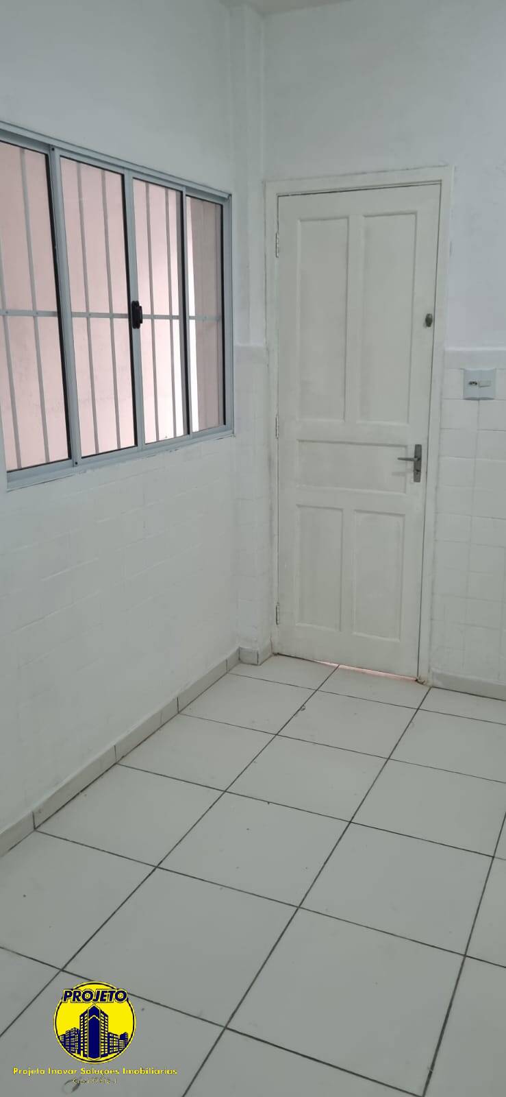 Apartamento para alugar com 2 quartos, 81m² - Foto 9