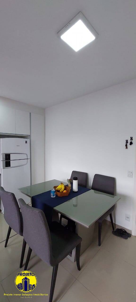 Apartamento à venda com 1 quarto, 33m² - Foto 2