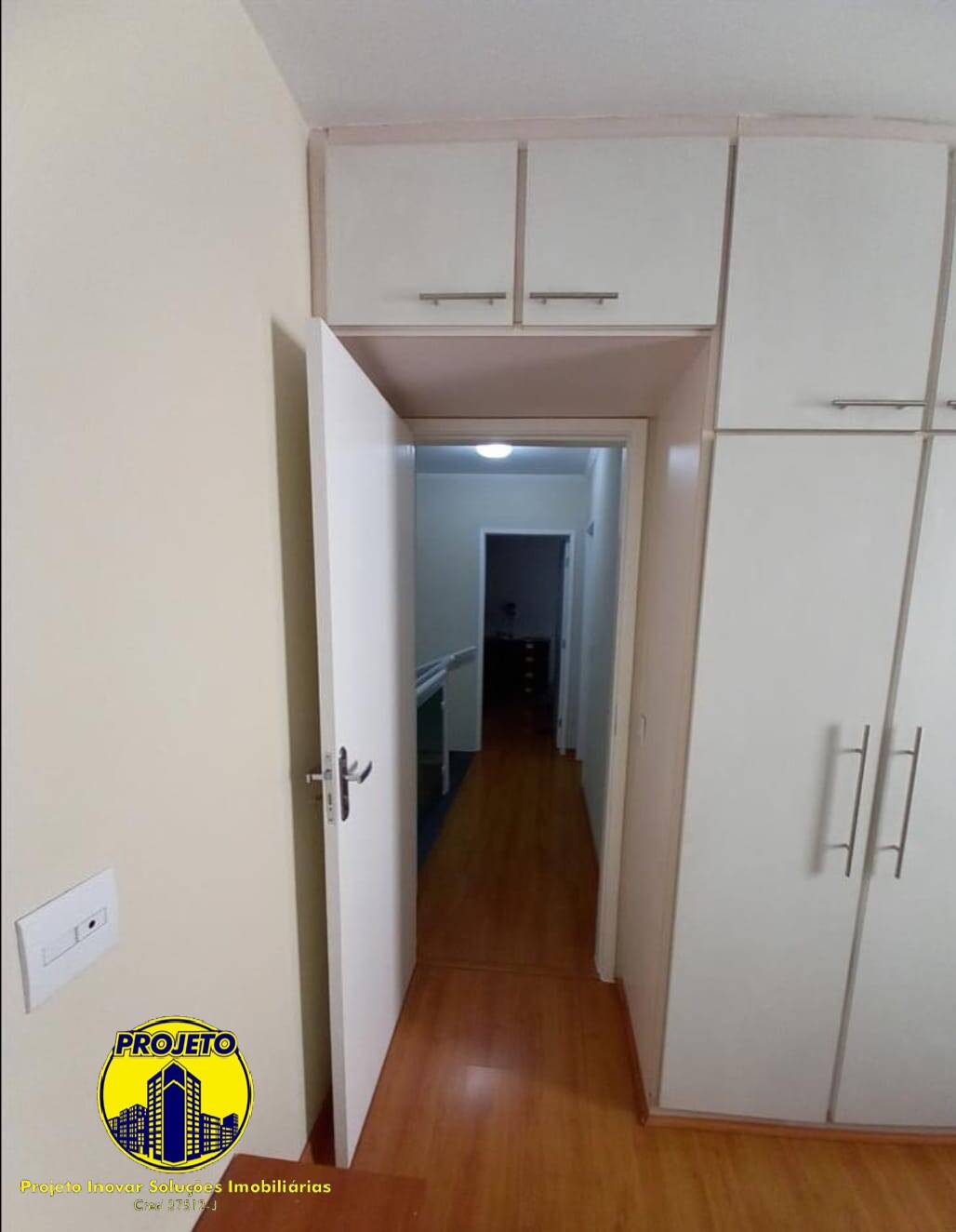 Casa à venda com 4 quartos, 230m² - Foto 8