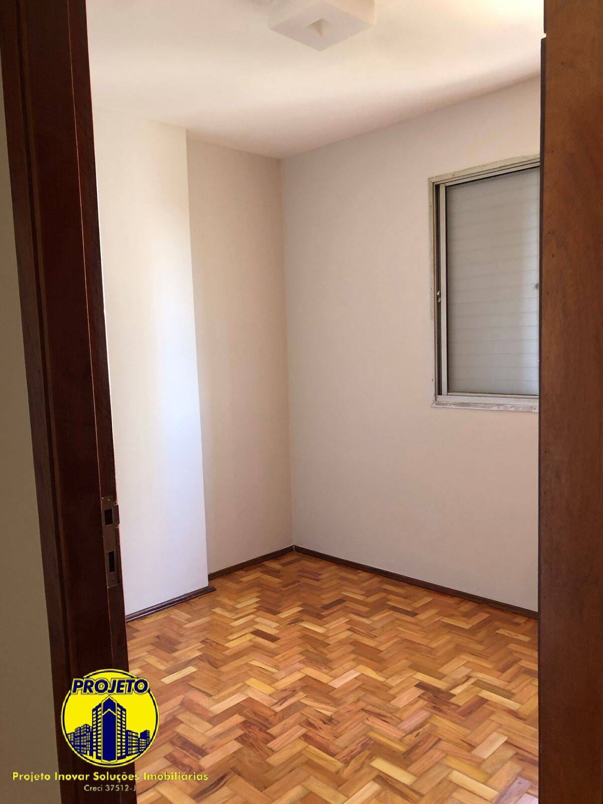 Apartamento à venda com 3 quartos, 97m² - Foto 13