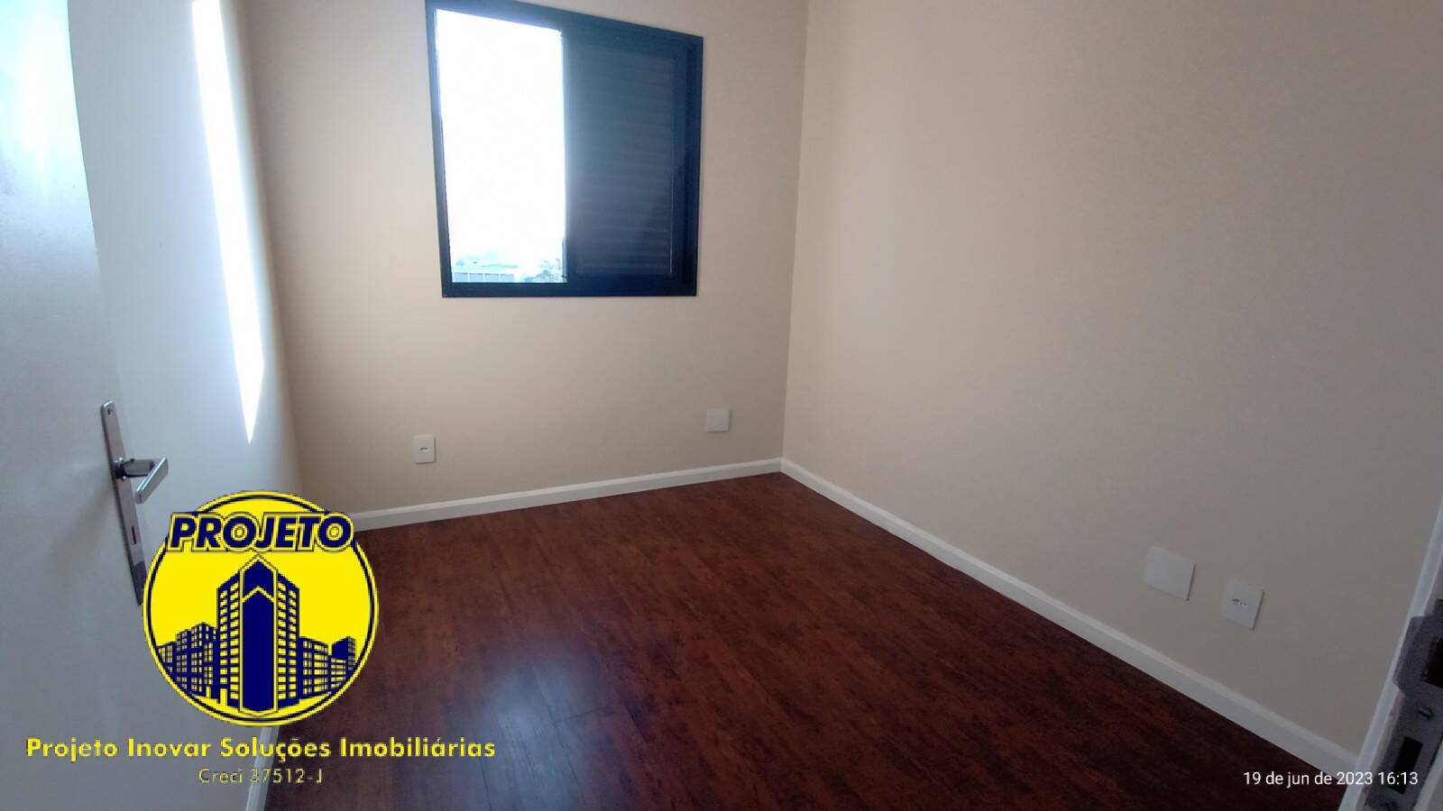 Apartamento para alugar com 2 quartos, 54m² - Foto 7