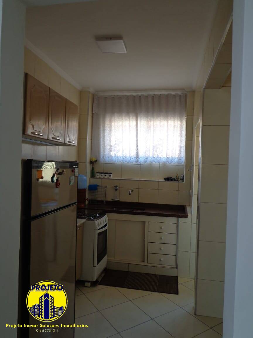 Apartamento à venda com 2 quartos, 64m² - Foto 7