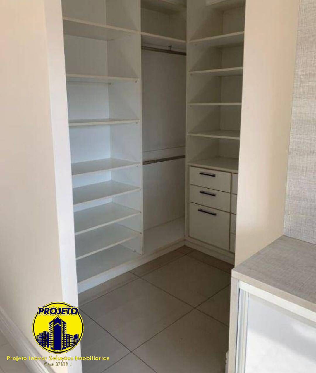 Apartamento à venda com 3 quartos, 110m² - Foto 9