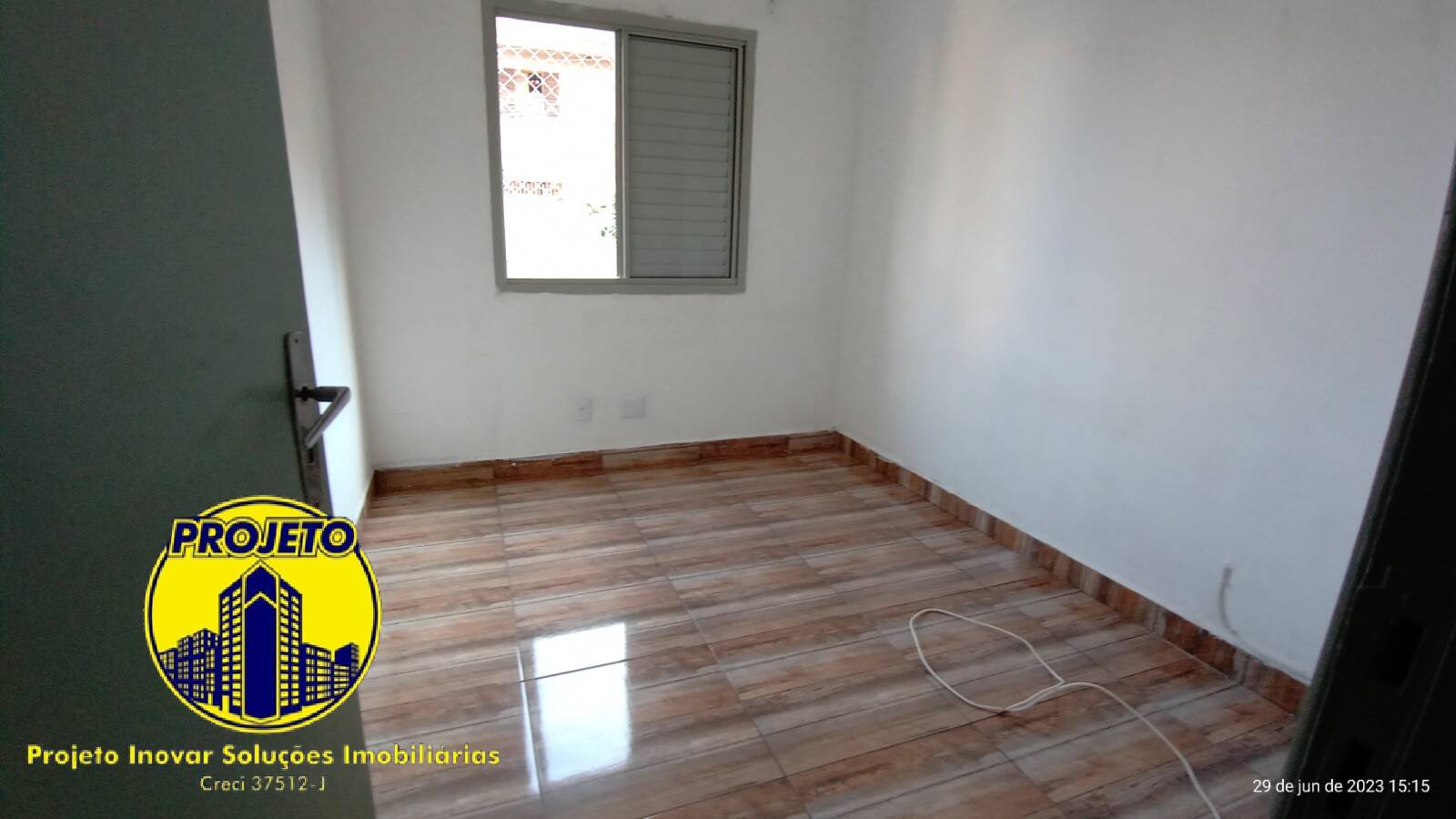 Apartamento para alugar com 2 quartos, 50m² - Foto 4