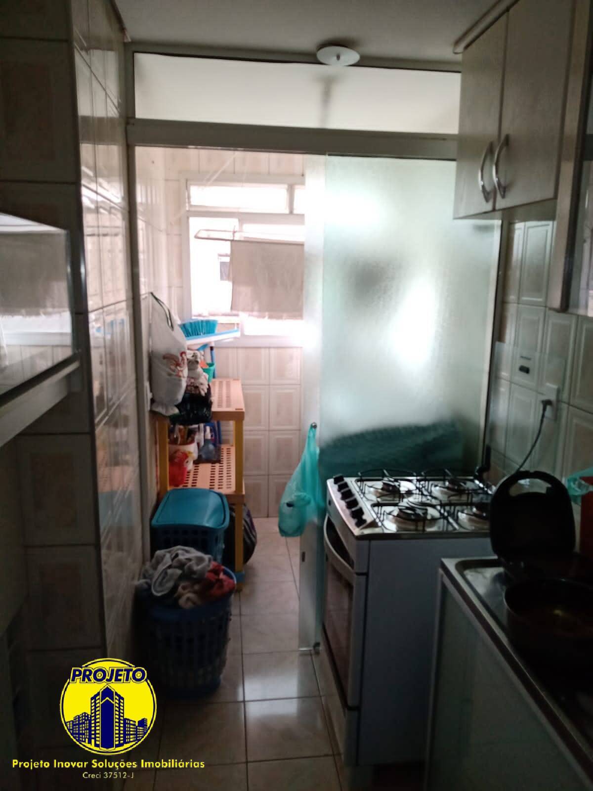 Apartamento à venda com 2 quartos, 55m² - Foto 13